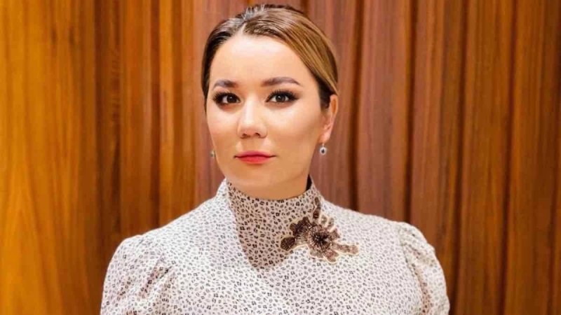 “Әр тиынның есебін сұрау қажет”: Айгүл Орынбек Қазақстандағы барлық қорларды жабу керегін айтты