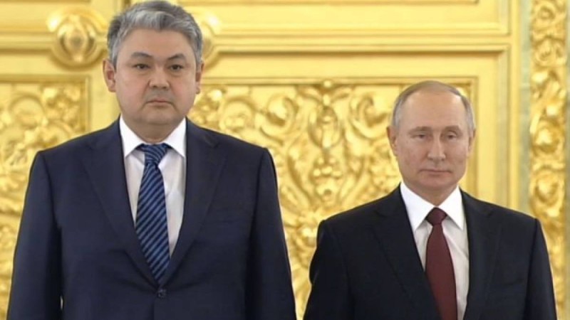 Қазақстанның жаңа елшісі Путинге сенім грамотасын табыстады
