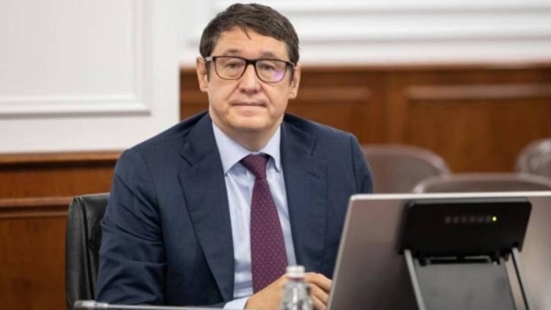 Энергетика министрлігі 1 миллион теңгеге кресло сатып алғаны рас па? - Министр түсініктеме берді