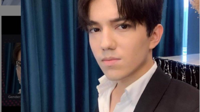 Димаш Құдайберген Токиодағы концертінің болмайтынын айтты