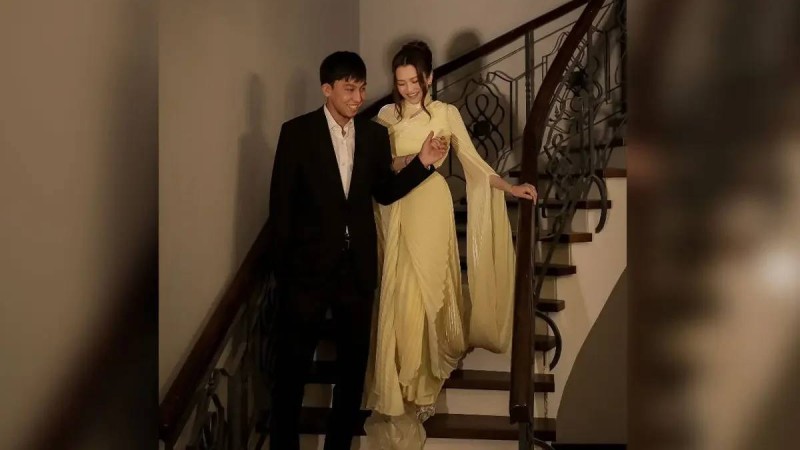 Ерке Есмахан келесі жылы дүркіретіп, жыл тойын өткізетінін мәлімдеді