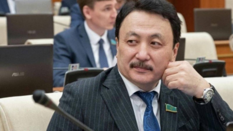 Аманжол Әлтаев: «Біржанның тұлпар мінгеніне қызғанышпен қарады деген қисынға келмейді»