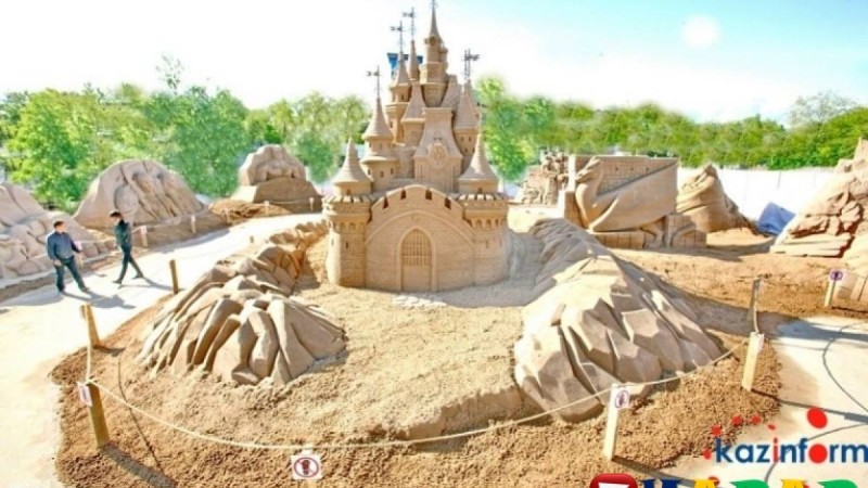 Қазақ тілінен сабақ жоспары: Құмнан жасалған қалашық (ОМЖ бойынша 4-сабақ) (3 сынып, II тоқсан, 4 бөлім) » ZHARAR