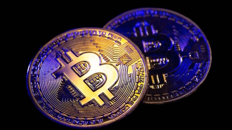 Тарихта алғаш рет биткоин бағамы 80 мың доллардан асты