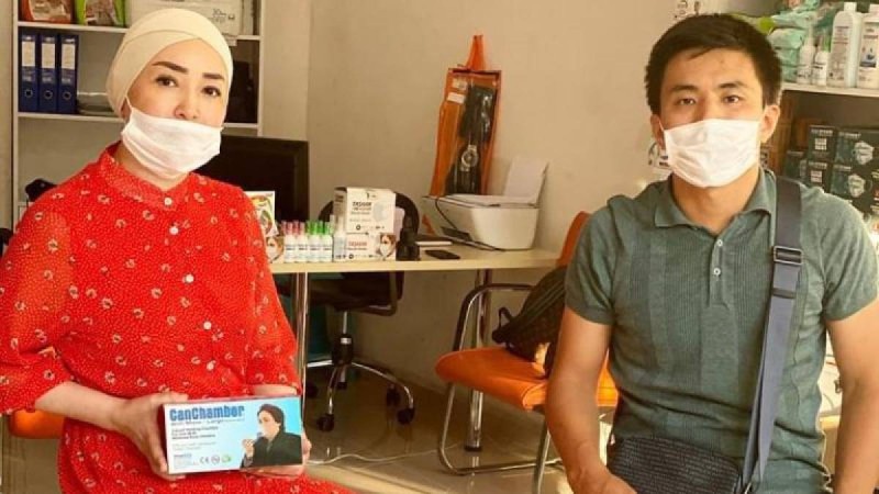 Қырғызстан 1 күнде 800 аппарат алады: Айтыскер Айнұр Тұрсынбаева халыққа 20 КВИ аппаратын алып берді