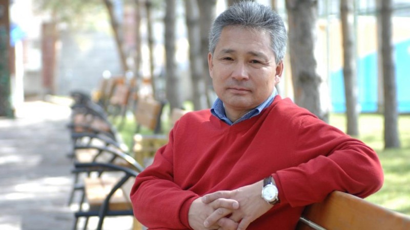 Қаңтарда Ресей Қазақстанға шабуыл жасамақ болды – кәсіпкер Ұзақбай Айтжанов