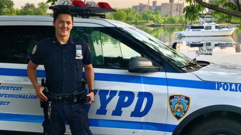 Нью-Йорктегі полиция қызметкері Димаш Ниязов Қазақстан Президентіне үндеу жасады