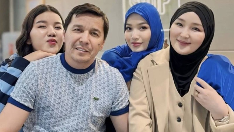 “Құтылу үшін тұрмысқа берді” - Абай Бегейдің әйелі елдің ащы сынына жауап берді