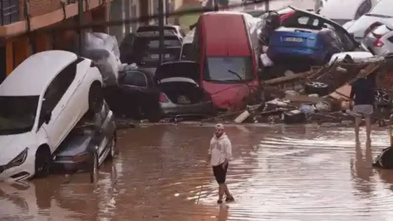 Испаниядағы су тасқынынан қаза тапқандар саны 211-ге жетті