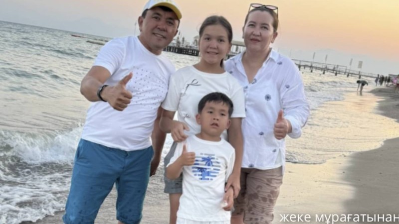 «Сен жоқта тас-талқан болам»: Заттыбек Көпбосынұлы әйелін ерекше құттықтады