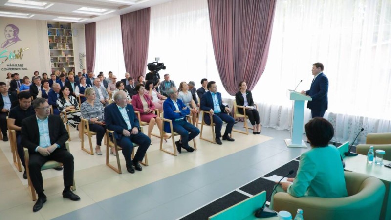 Асхат Оралов солтүстік қазақстандық аграрларды референдумға белсенді қатысуға шақырды