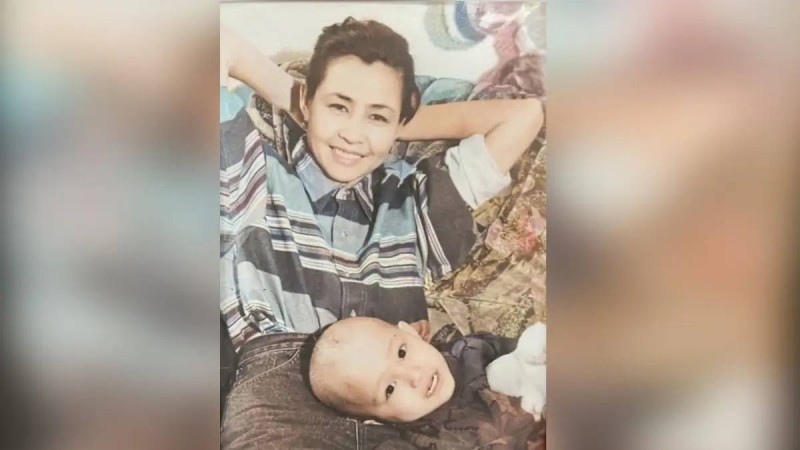 Бүгін Роза Рымбаеваның туған күні