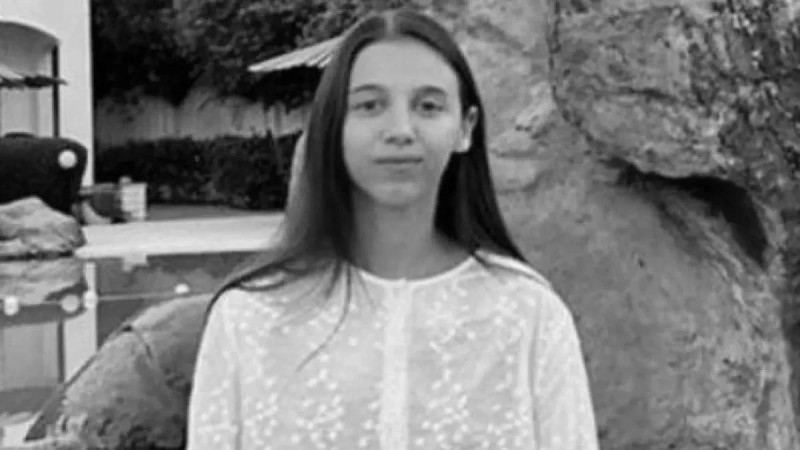 "Сыртқы киімін кимей шыққан": Атырауда өлтірілген бойжеткен күнделігінде күдіктінің атын жазған