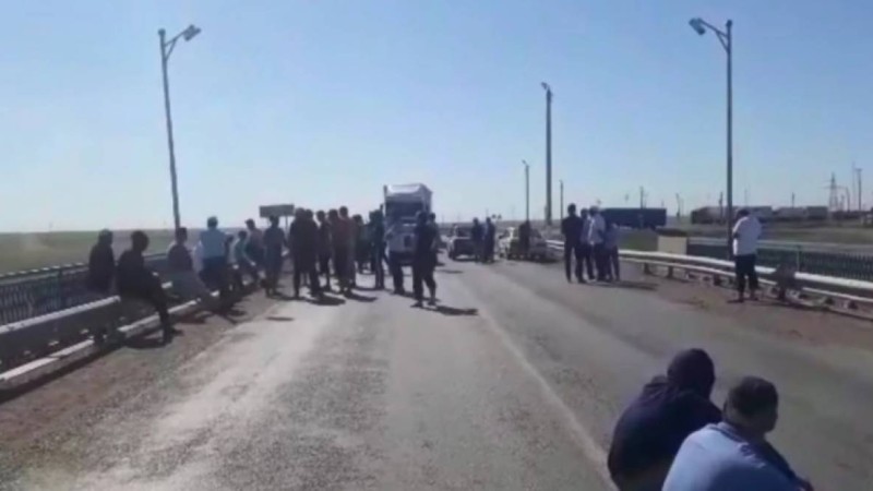 БҚО-да имамның кетуін талап етіп, жолды жапқандар жауапқа тартыла бастады