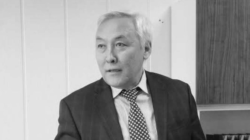 Түнгі екіде дәрі берді, қастандық деп күмәндімін: белгілі журналист Қуандық Шамахай емханада қайтыс болды