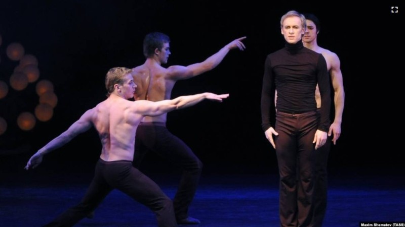 Мюнхеннен Севастопольге дейін: Путиннің "күйеу баласы" деп айтылып жүрген балетмейстер кім?