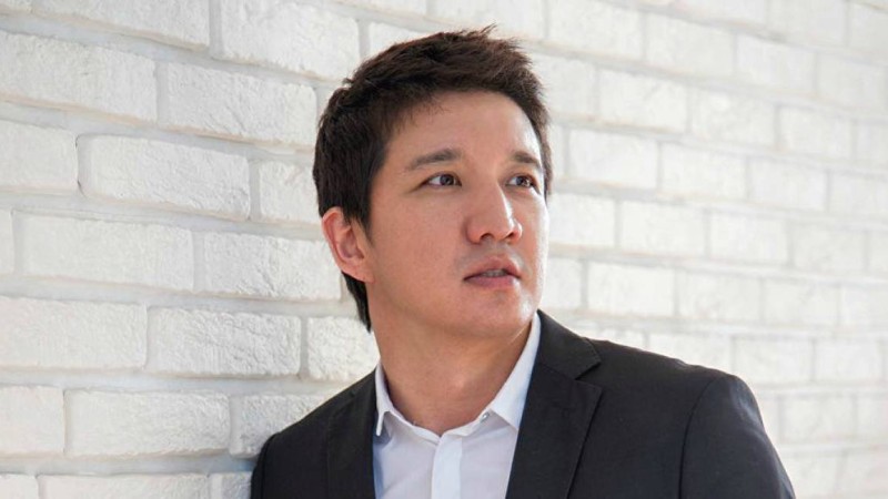 "10 миллион адамның бірімін". Әнші Айқын Төлепберген коронавирус жұқтырды