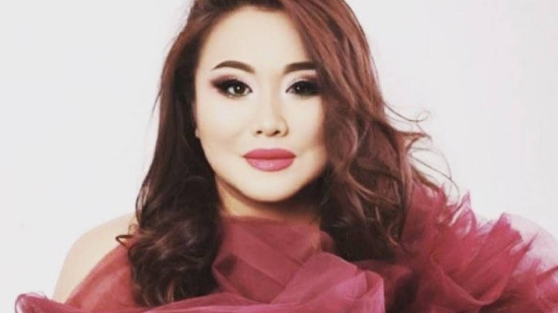 “Неге бермейсіңдер, а, өкімет?” - Ақбота Керімбекова бір де бір атақ бермеген Үкіметке өкпесін жеткізді