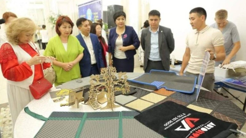 Жезқазған қаласында ең үздік бизнес жоба ұсынған кәсіпкерлер марапатталды