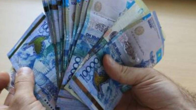 Ақтөбе облысында бас маман әкімнің ЭЦҚ кілті арқылы бюджет миллиондарын ұрлаған
