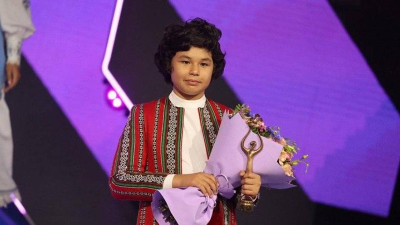 12 жасар қазақстандық "Славян базары" байқауында гран-при жеңіп алды