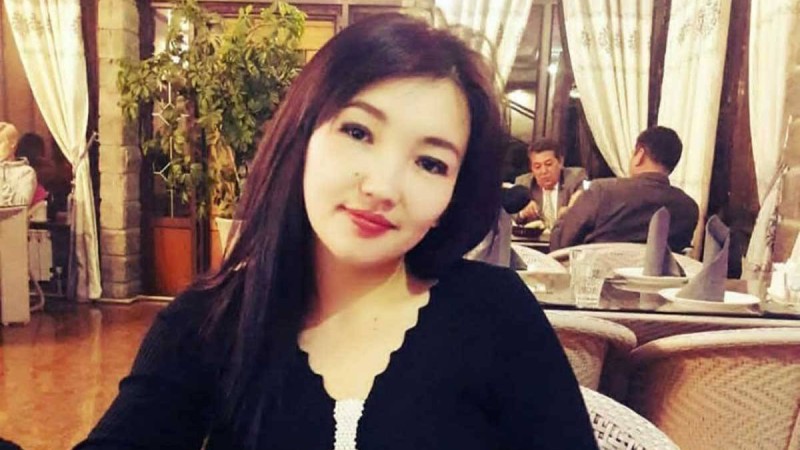 "Өлтіріп, жұмысқа кетті": Алматы облысында апалы-сіңлі медбикелер қатыгездікпен кісі өлтіргені үшін сотталды