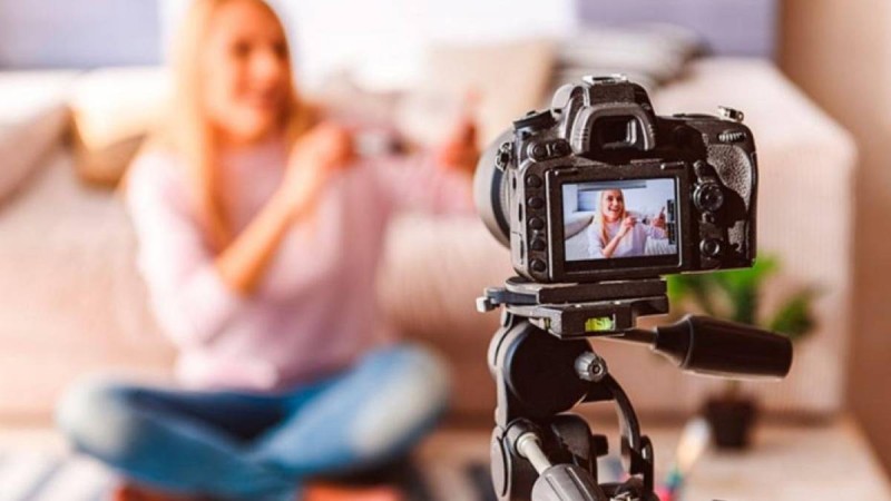 Қазақстан Президенті блогерлерге арналған заңға қол қойды