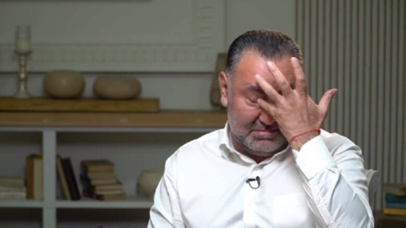 «Әйелім жеті жылдан бері қоларбаға таңылып отыр»: Әнші Нұрлан Абдуллин ешқашан айтпаған сырын бөлісті