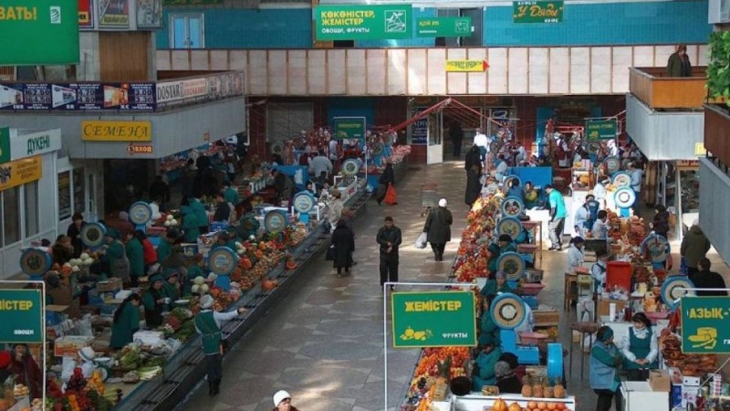 Алматыда Көк базар жабылды