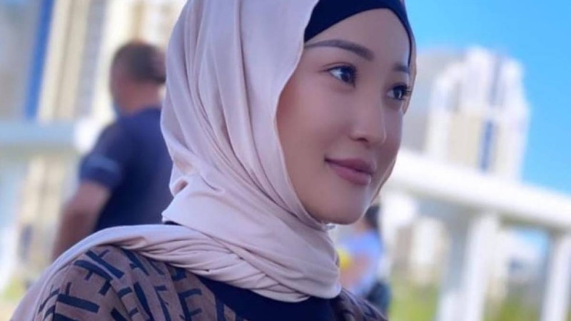 Мөлдір Әуелбекова желідегі оқырманын сотқа берді