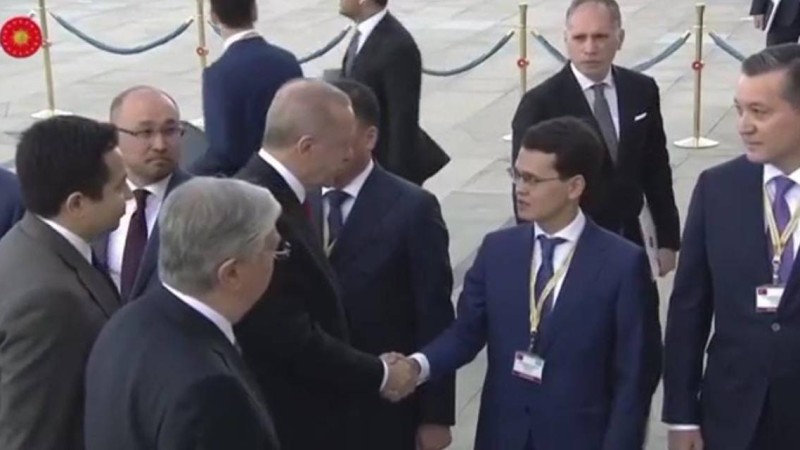 Ердоған қазақ министрінің жасын естіп таңғалды