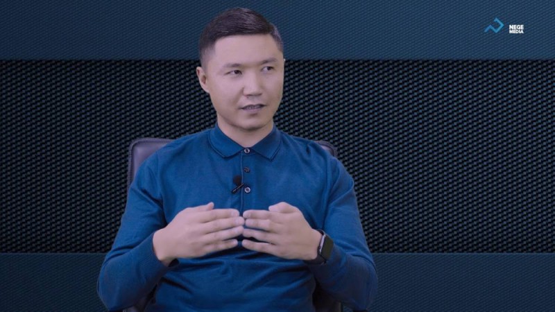 «Әділ-қазыларға айтпағыныма ренжіме»: Бағлан Әбдіраймов қызынан кешірім сұрады