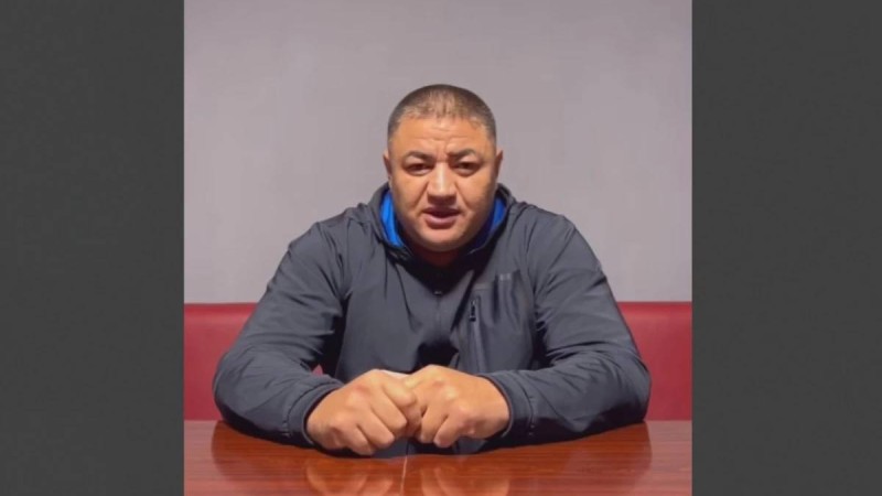 "Адвокат жалдадым, жалған ақпарат таратқандар жауап береді": "Хутор" бандасының басшысы делінген Хасан Қасымбаев үндеу жасады