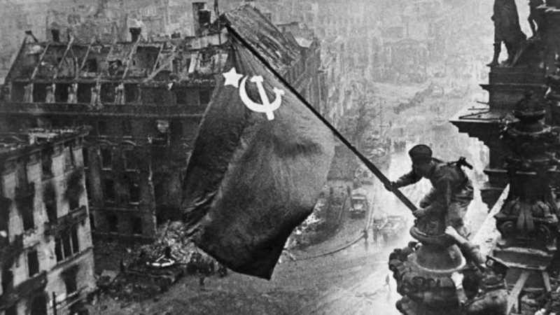 Ресей Рақымжан Қошқарбаев туралы мұрағат құжаттарын Қазақстанға табыстады