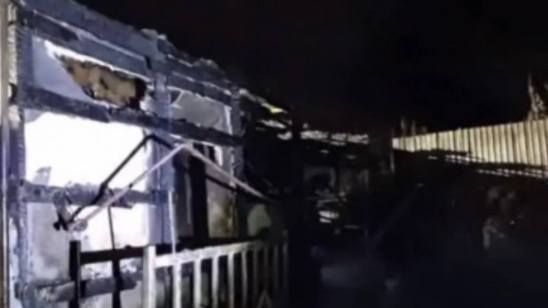 Талғардағы төбелес: 16 жасар марқұм Шерзат Болаттың үйі өртеніп кетті