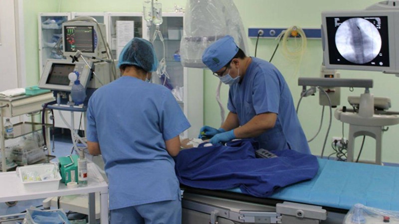 Түркістандық дәрігерлер коронавирус жұтырған жүрек ауруы мен пневмониясы бар нәрестені құтқарып қалды - Қазақстан жаңалықтары