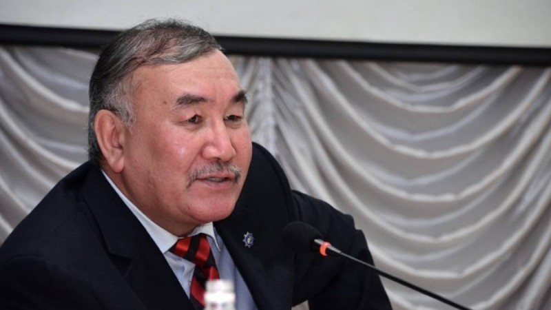 Бауыржан Жақып «Қазақ әдебиеті» газетінің бас редакторы болып тағайындалды