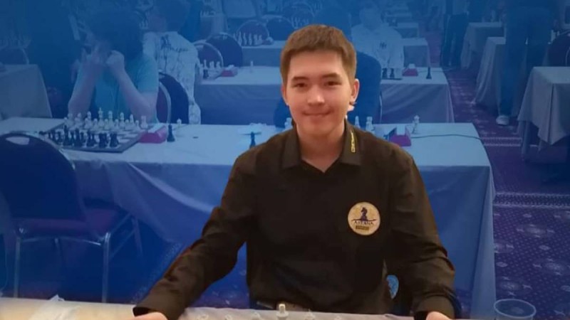 Қазақстандық шахматшы 18 жасқа дейінгі жастар арасында әлем чемпионы атанды
