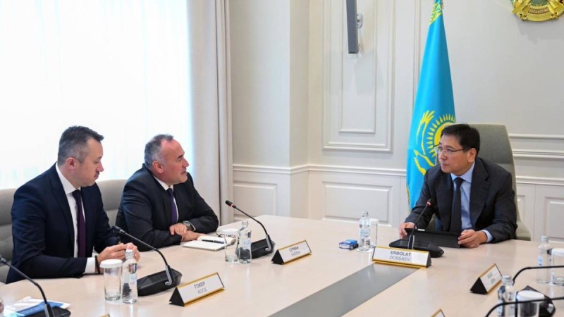 Алматы әуежайының қазіргі жағдайы мен болашағы: қала басшысы мен инвестор арасындағы келіссөздер