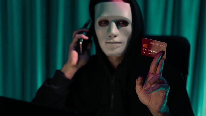 «Сізге гүл жіберді»: алаяқтар азаматтарды алдаудың жаңа тәсілін тапты