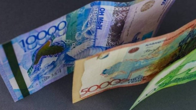 Қазақстанның мемлекеттік қарызы қауіпсіз деңгейден асып кетті – Есеп комитеті