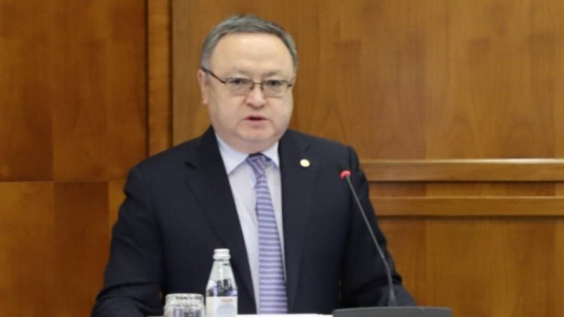 Ақтөбе әкімі: Бүкіл табысымды жолдасыма беремін