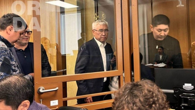 Мен ату жазасына да көнемін, тек "ұрлықшы" деп айыптамаңыздар - Арыстанбек Мұхамедиұлының соттағы соңғы сөзі