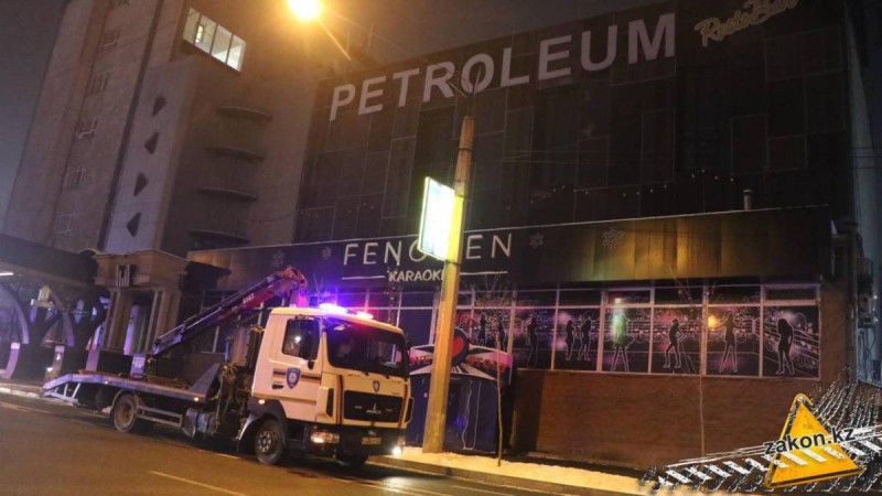 Алматыда түнгі клубтың алдында ер адамды өлтіріп кетті