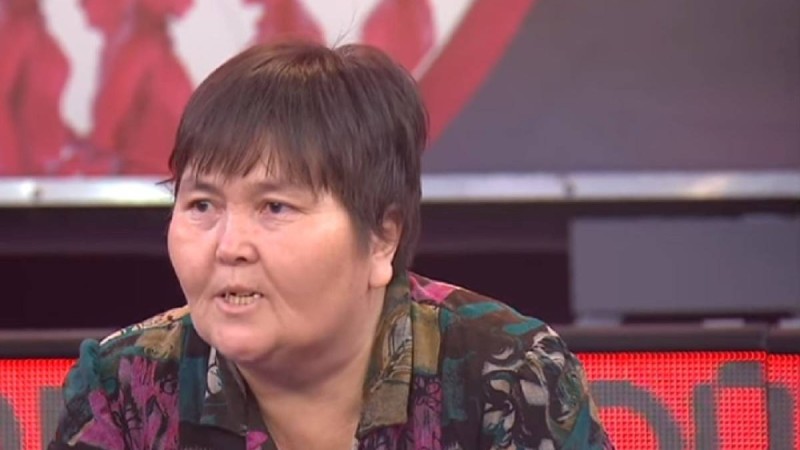 Туған шешем мен өгей әкем екі баламды жетімдер үйіне өткізіп жіберді: Қазақ әйелі 24 жылдан бері екі баласын іздейді