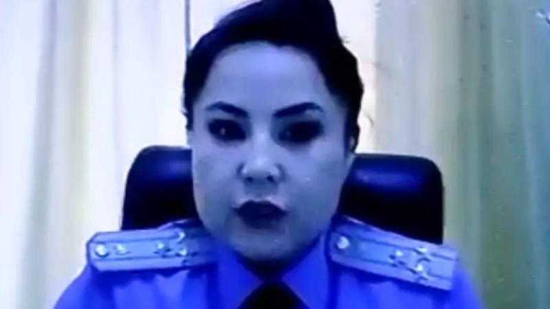 Қарағанды облысының прокуроры неліктен погонын теріс тағып алғанын түсіндірді