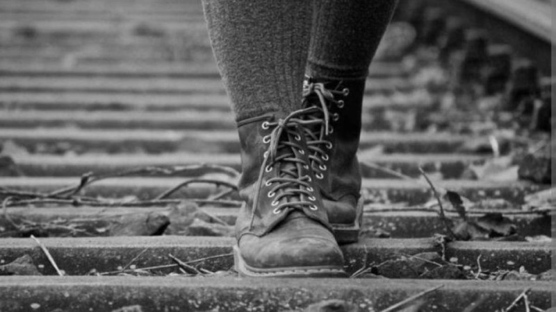 "Ата-анам намаз оқуға мәжбүрлейді" - жасөспірім үйінен Атырауға қашып кеткен