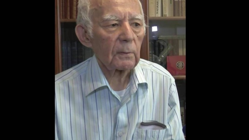 Танымал қазақ жазушысы 85 жасында өмірден озды