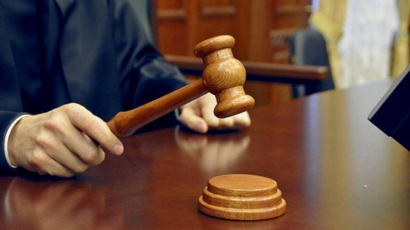 Павлодарда анасына ауыр сөз айтқан ер адам 10 тәулікке қамалды