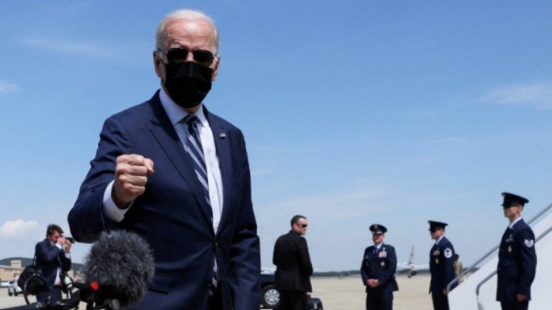 Байден Украинаға баруға дайын екенін айтты